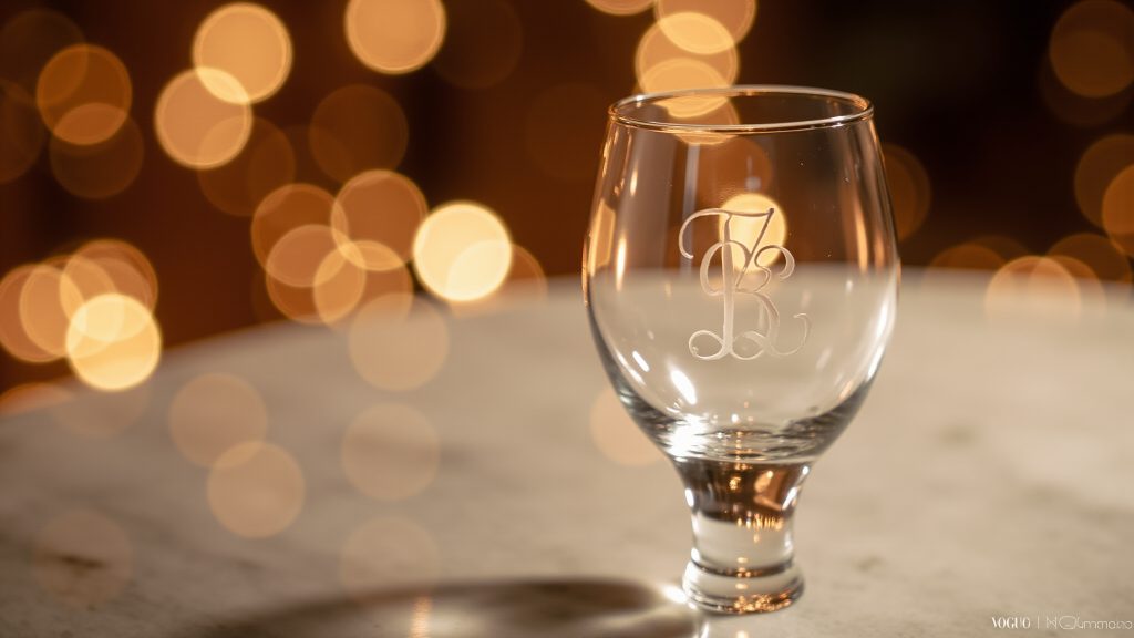 The Ultimate Guide to Personalized Wine Glasses for Bridal Showers (2026 Trends & Etiquette)